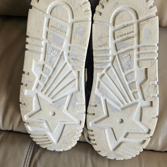 CHRISTIAN DIOR - ID PARIS WOMEN'S US SIZE 9 SNEAKERS MADE IN ITALY VERY GORGEOUS - Picture 12 of 12